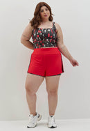 Shorts duplo vermelho carmim com elástico personalizado e bolsos Voá