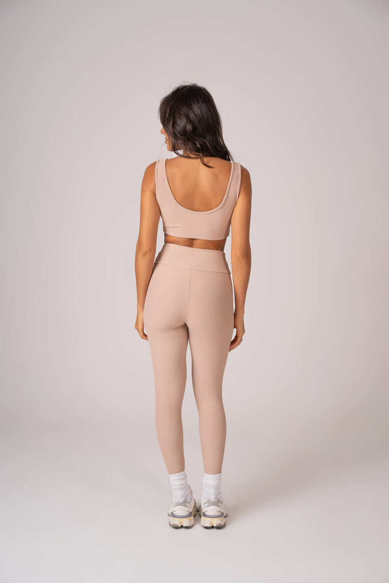 Conjunto Legging e Top Alças Retas Beige Flow