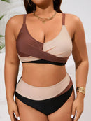 Biquíni Plus Size - Estilo com Blocos de Cor