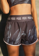 Shorts duplo Dark Folhagem