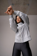 Jaqueta Corta-Vento Feminina Cinza Pulse