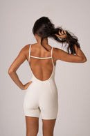 Macaquinho Off White Flow