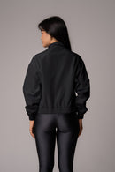 Jaqueta Corta-Vento Feminina Preta Pulse