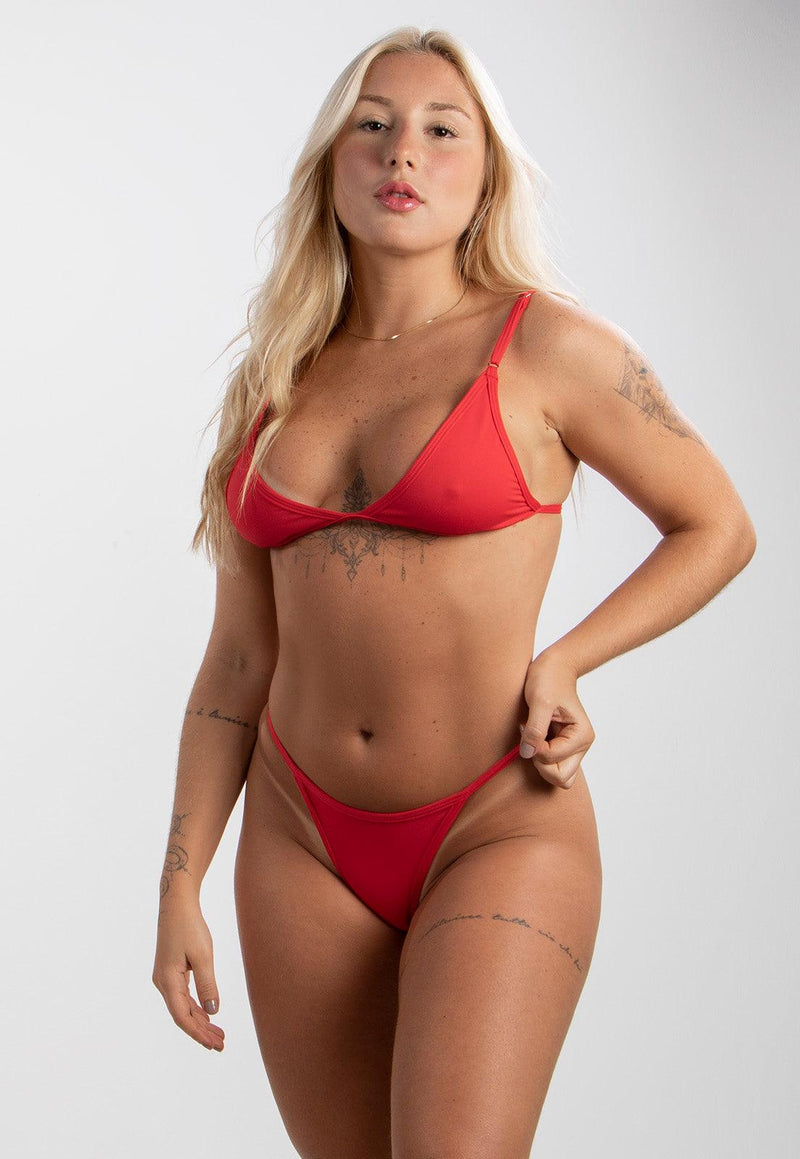 Biquíni Marquinha Fita Com Calcinha Fio e Sutiã Triângulo