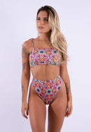 Biquíni Cintura Alta Hot Pant com Sutiã Top Com Alças de Amarrar